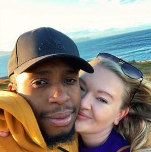 Meet your Posher, Em